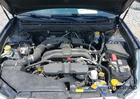 2014 Subaru Outback 2.5I Limited из США, поврежденный, VIN 4S4BRBLC9E3277053